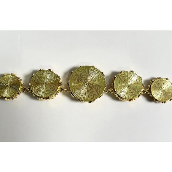 Talbots Large Pearl & Gold Fashion Statement Necklace - Picture 4 of 6